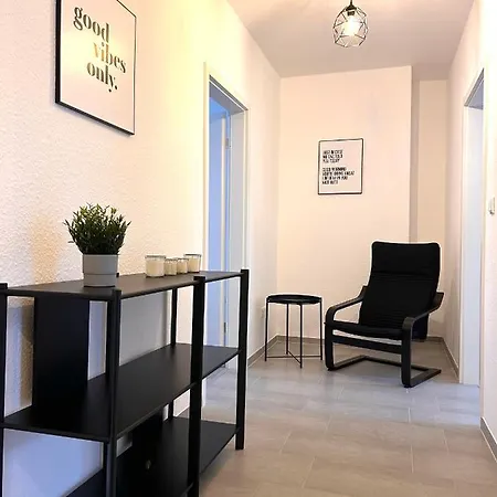 93qm-4 Rooms-wifi-city Centre