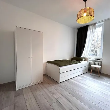 93qm-4 Rooms-wifi-city Centre *