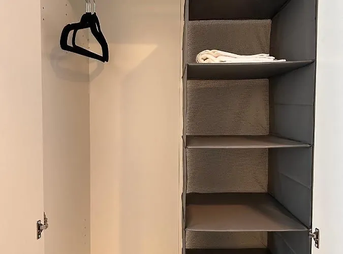 93qm-4 Rooms-wifi-city Centre Apartman *